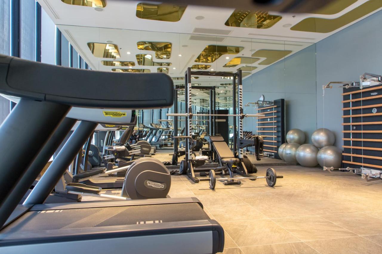 Swissotel SJJ Exterior foto The gym at the 100 Queen's Gate